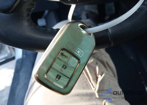 2016 Honda Cr-V Touring z USA, uszkodzony, nr VIN 5J6RM4H91GL067909